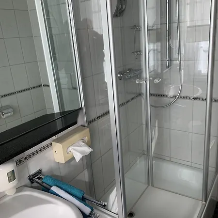 Szálloda Am Elisabethufer 3*